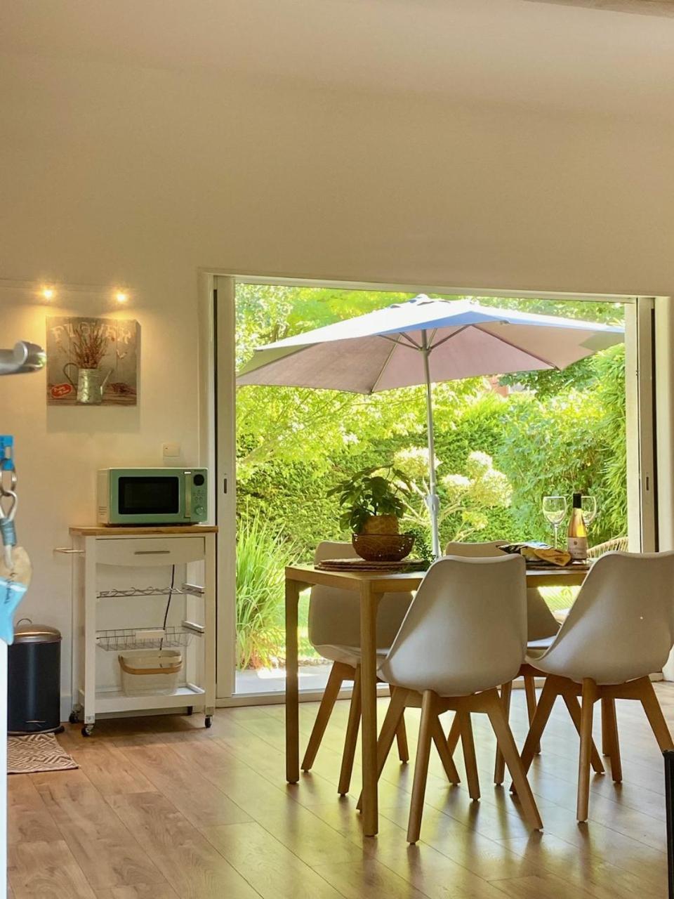 Appartement Neuf Et Au Calme Proche Avignon Althen-des-Paluds Bagian luar foto
